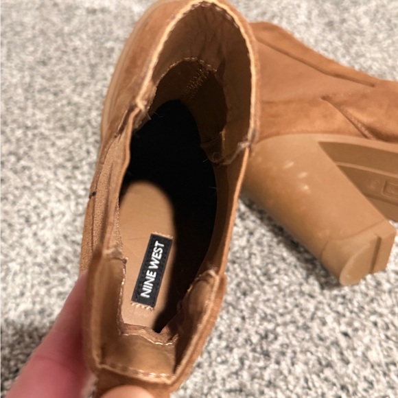 Nine West Light Brown Tan Suede Block Heel Chelsea Boots - Picture 5 of 5